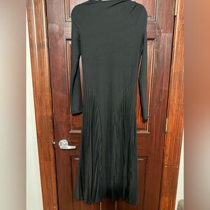 Elegant Black Long Sleeve Dress